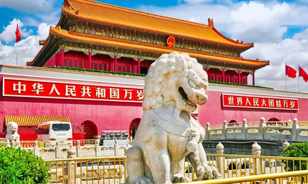 Stone guardian lion at Tiananmen Gate
