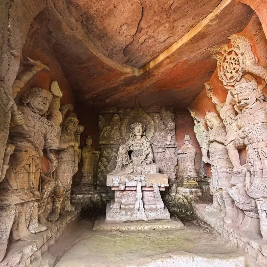 Evening Tour Beishan North Peak Illuminated Stone Carvings