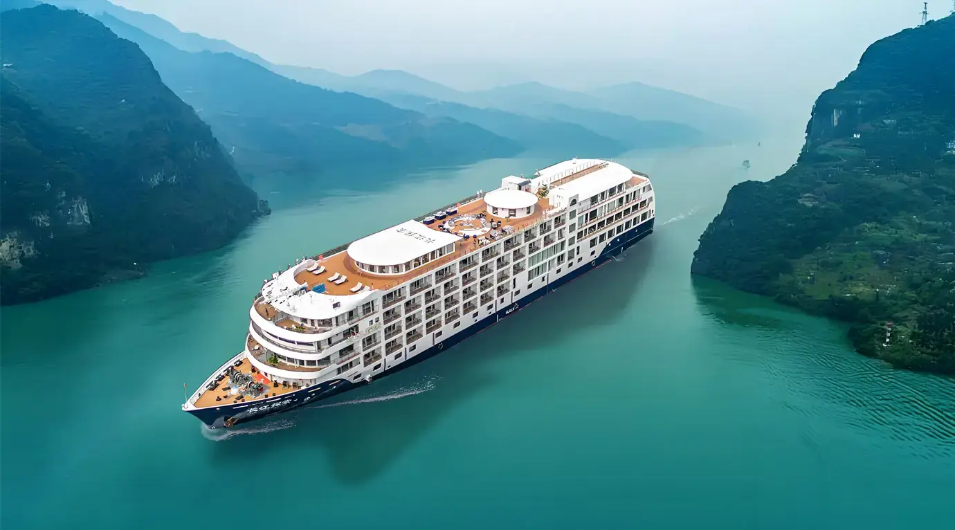 Luxury Yangtze River Cruises - Yangtze Explore